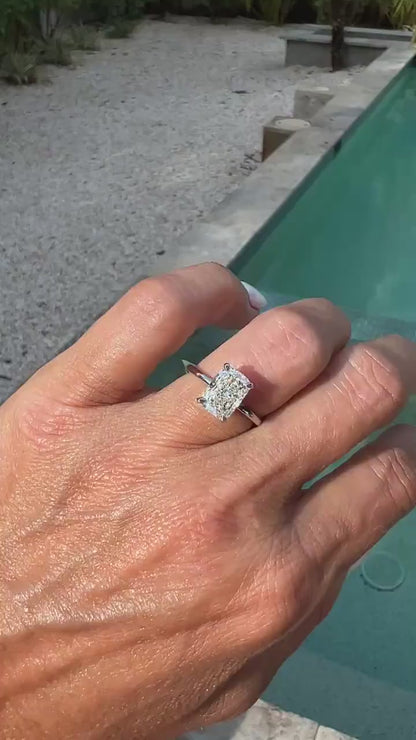 2.10 ct Anillo de compromiso con diamante corte almohada alargada oro de 14k