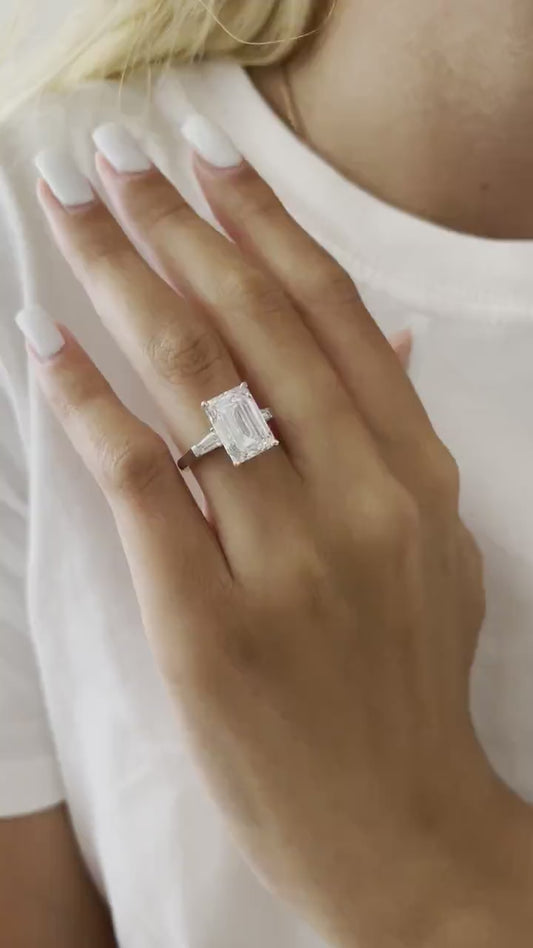 7 ct Anillo de compromiso con diamante Corte Esmeralda Oro 14k
