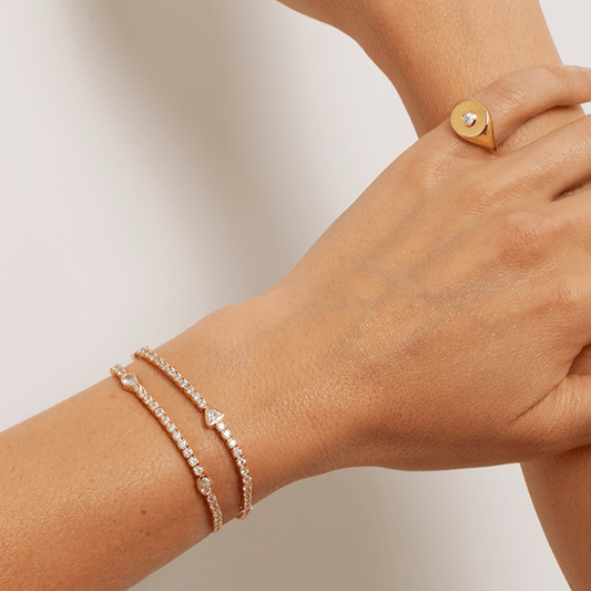 Pulsera Tenis con Diamante Oval en oro de 14 Kilates - BODHANA